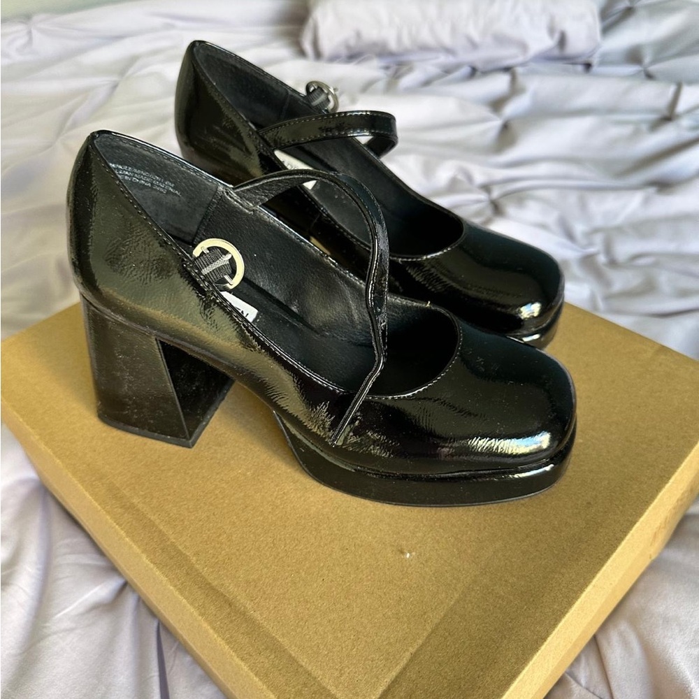 Steve Madden Black Patent Leather Mary Jane Heels